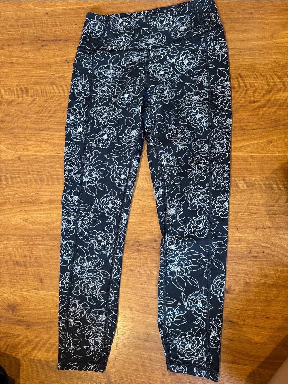 Victoria's Secret Black Floral Print High-Rise Leggings